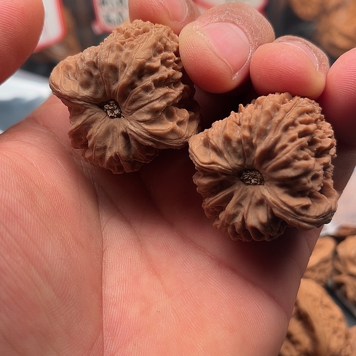 把件文玩核桃凹底南疆38