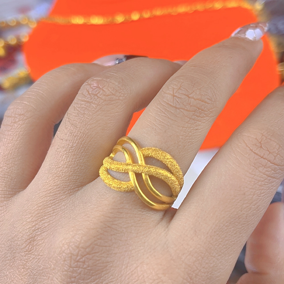 铜合金亚克力戒指 铜合金新款戒指مەڭگۈ ئۆزگەرمەيدۇ 