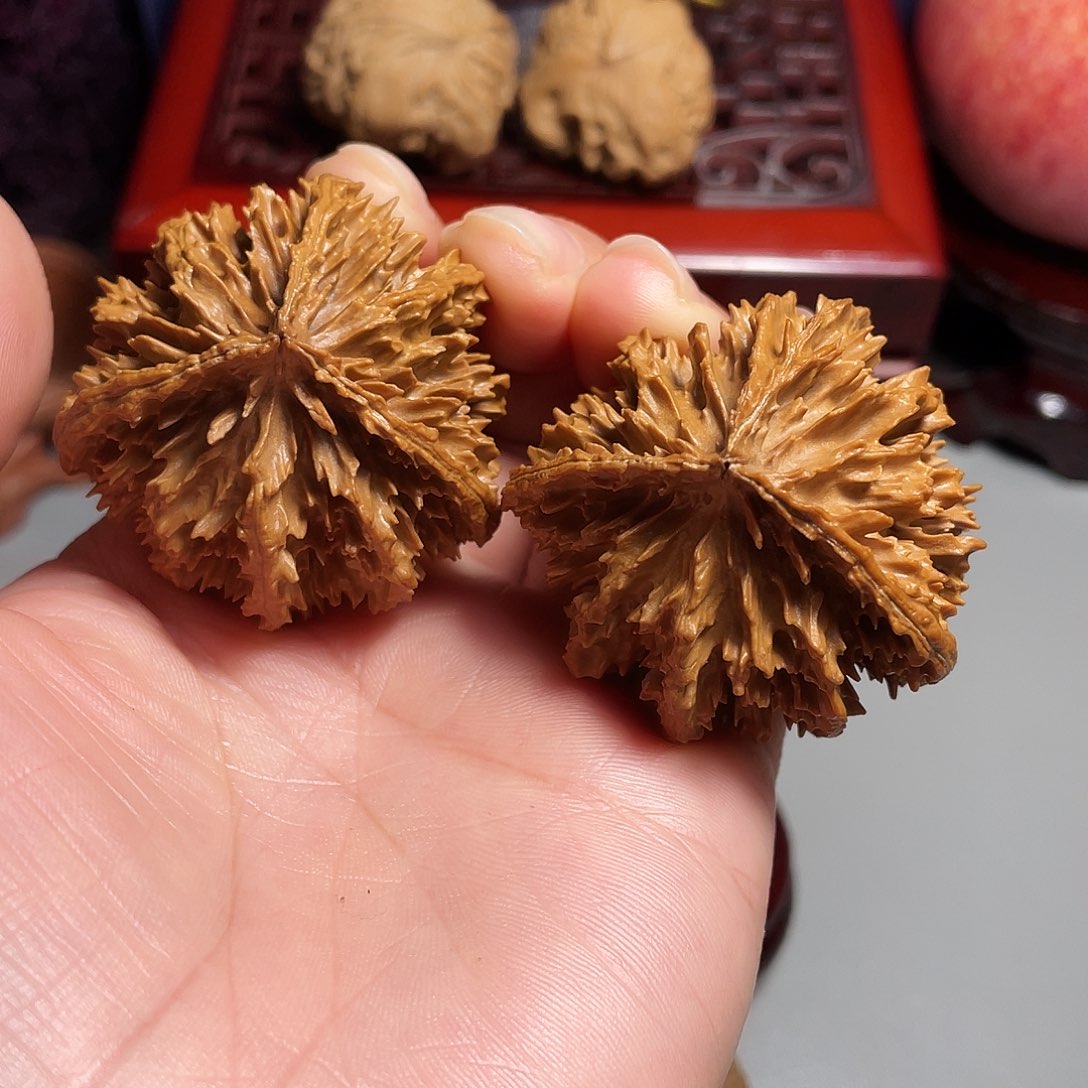 核桃手串/手链精品大瓷灯笼三楞