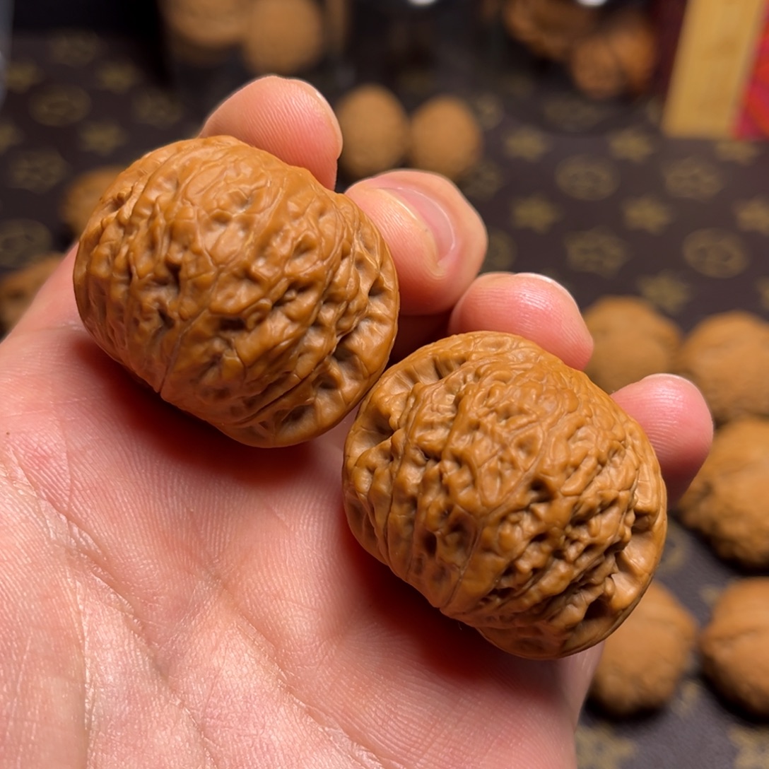 昨***一文玩核桃把件铁锤妹妹