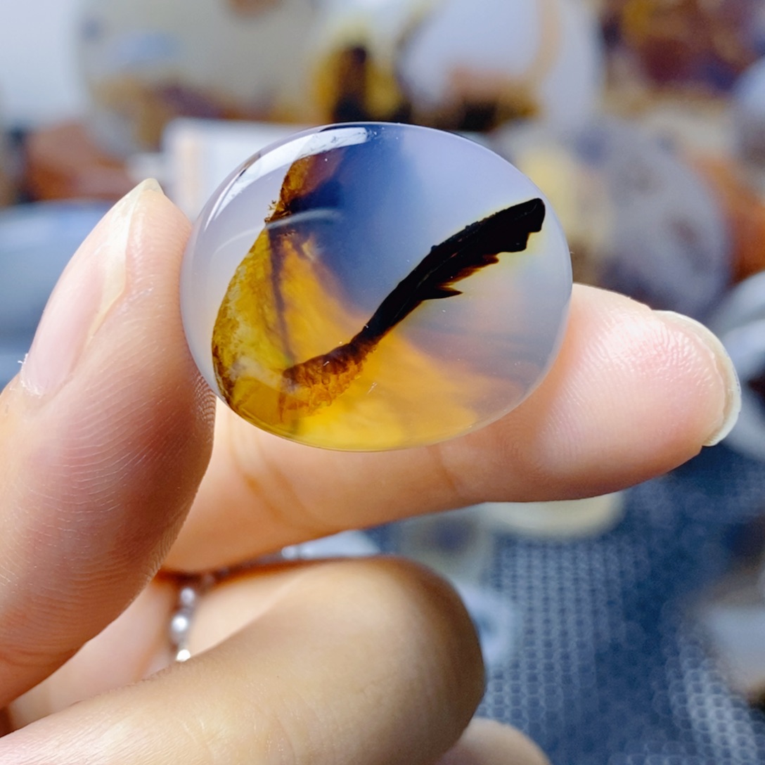 玛瑙/玉髓未镶嵌珠宝奇石