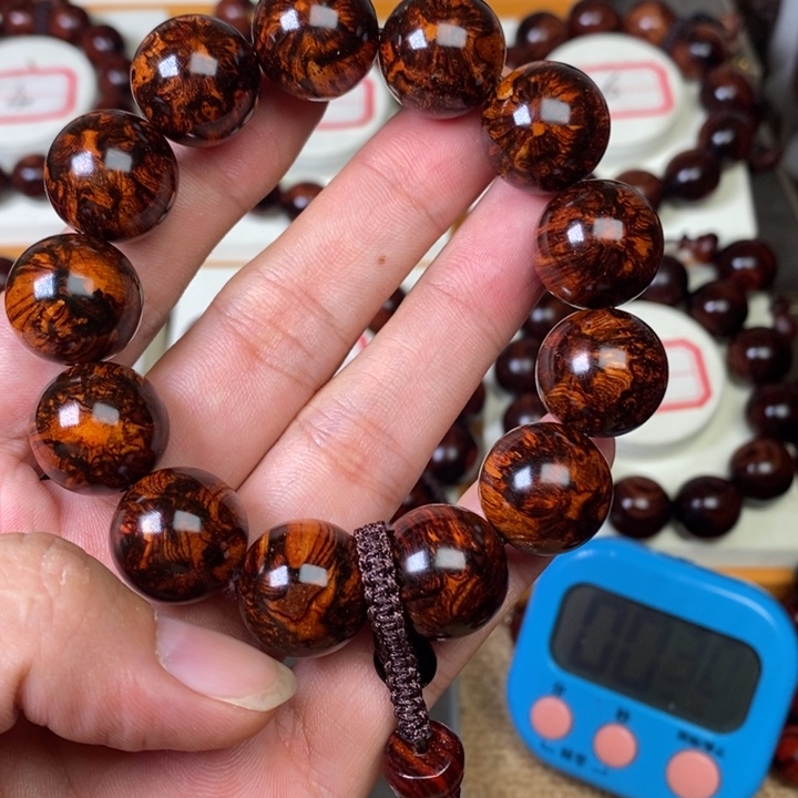 黄花梨/降香黄檀成*。