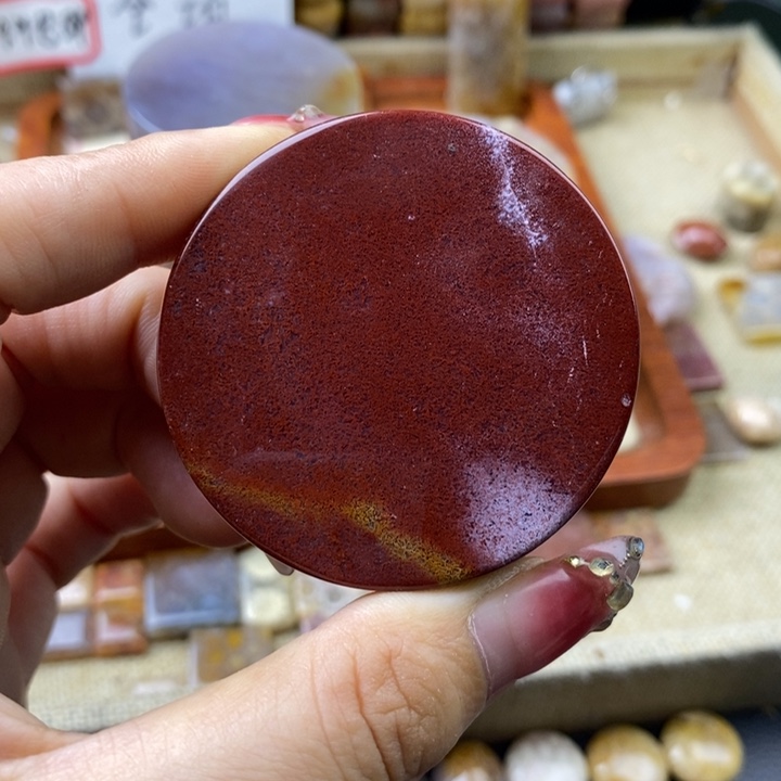 石英岩玉合金颈饰