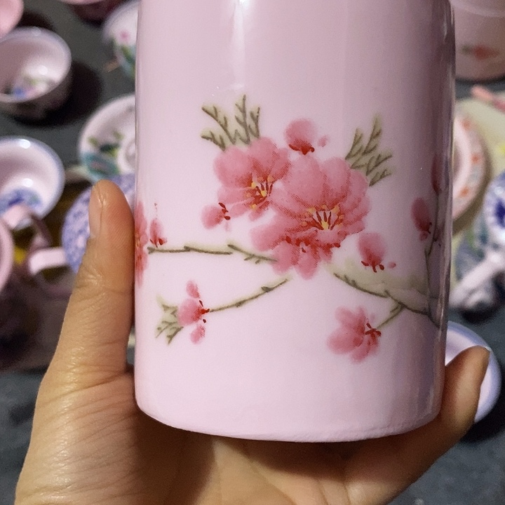 摆件陶红稀土水点桃花笔筒