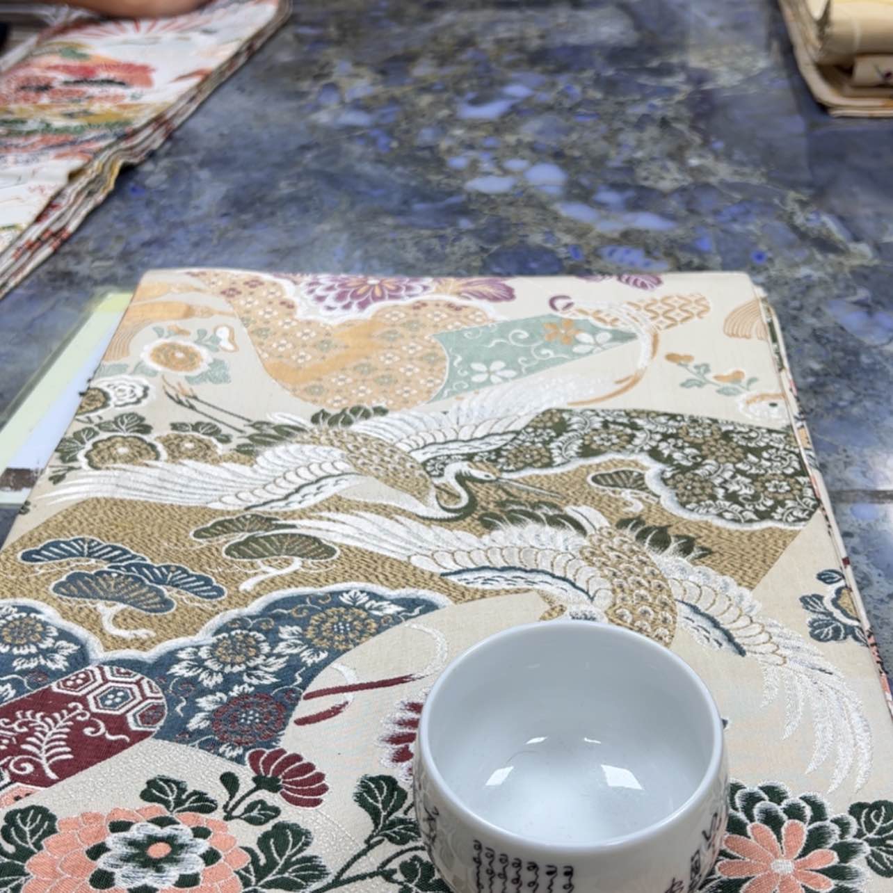 【闪购商品】柚**子陶瓷马克杯带盖勺