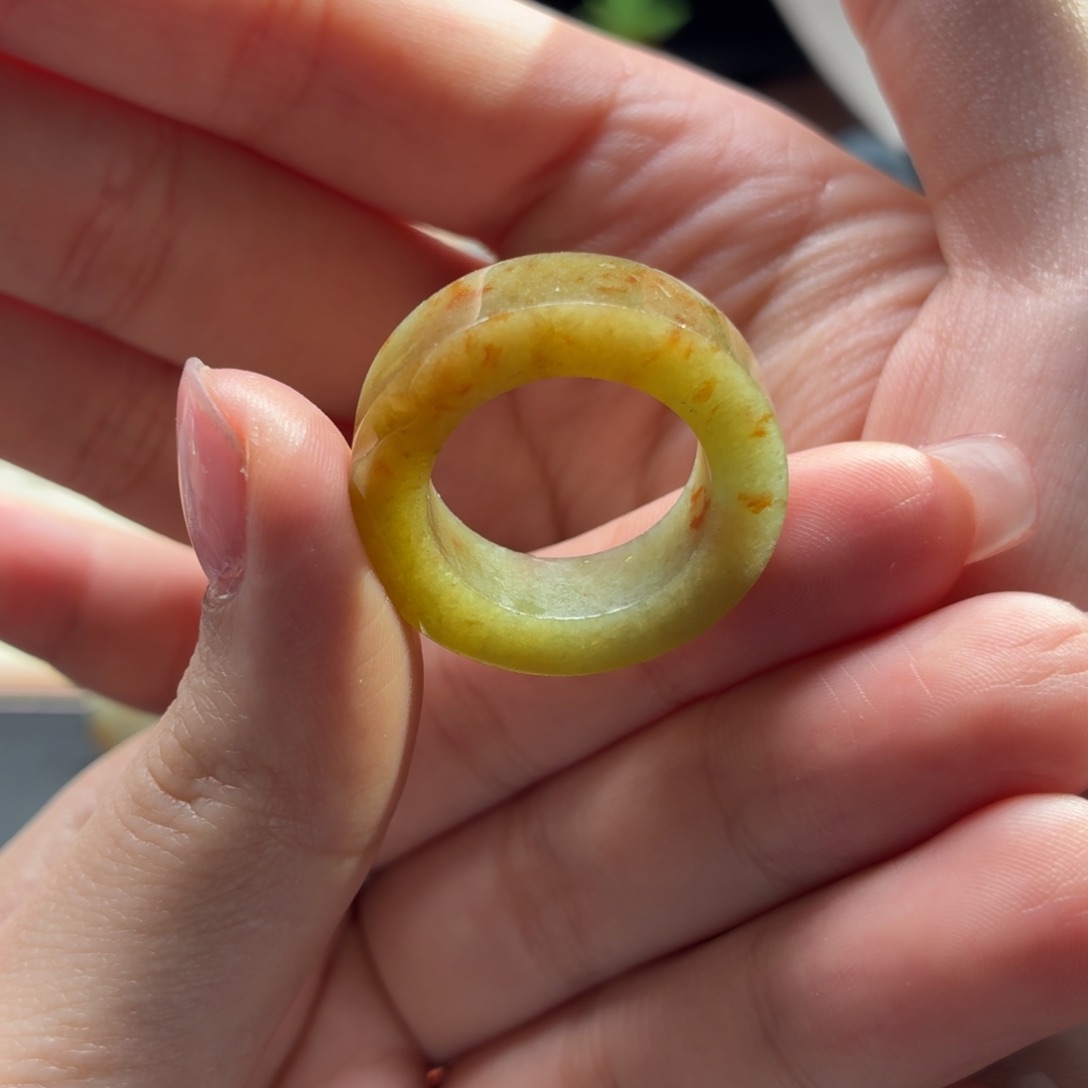 未镶嵌定制翡翠红心猕猴桃 16-19