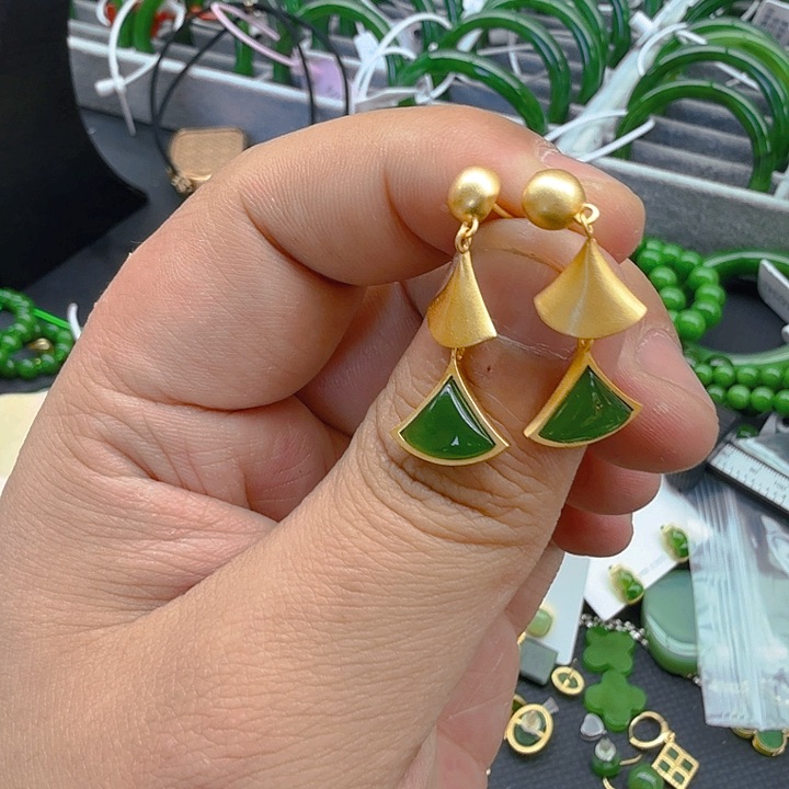 和田玉（碧玉）耳饰银S925镀金镶嵌