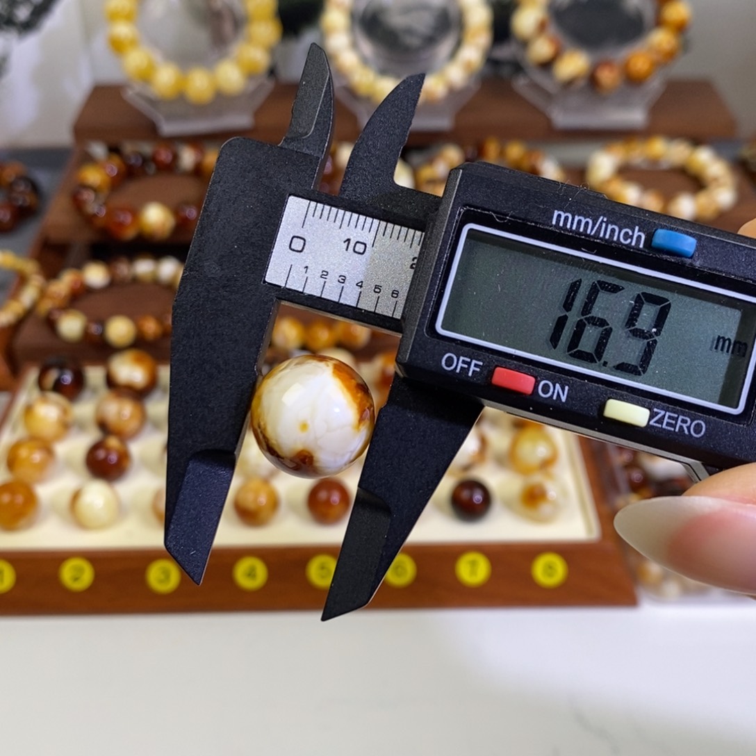 琥珀未镶嵌裸石天然沁色蜜蜡单珠