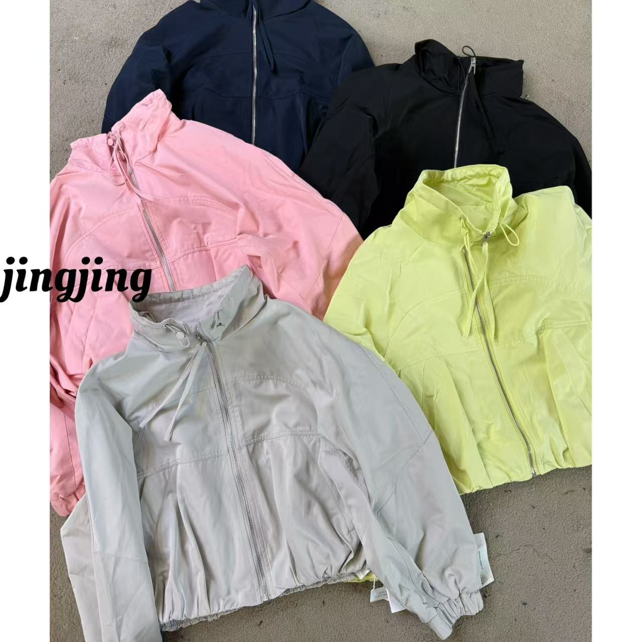 春季新款休闲百搭连帽风衣（2509）