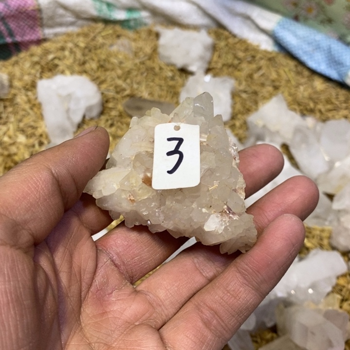 水晶水晶原石摆件未镶嵌