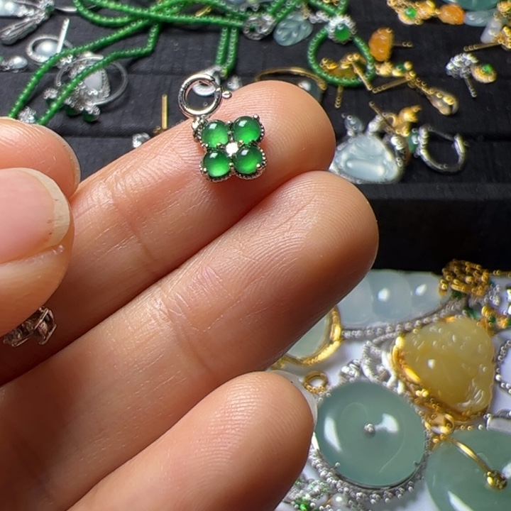 翡翠吊坠(不含链)18K金镶嵌珍**光翡翠吊坠项链