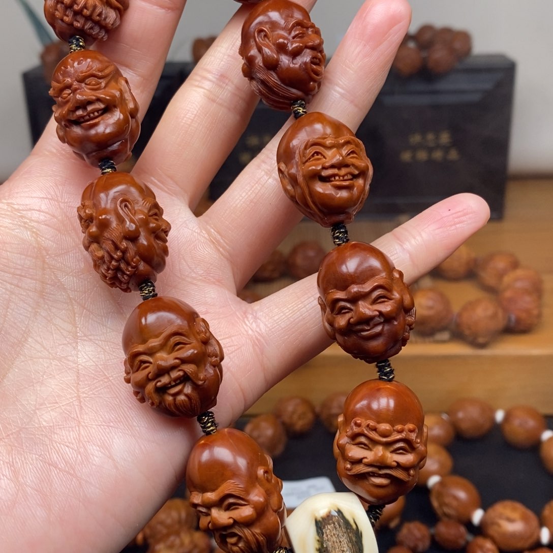 手串橄榄核许忠英欢喜罗汉