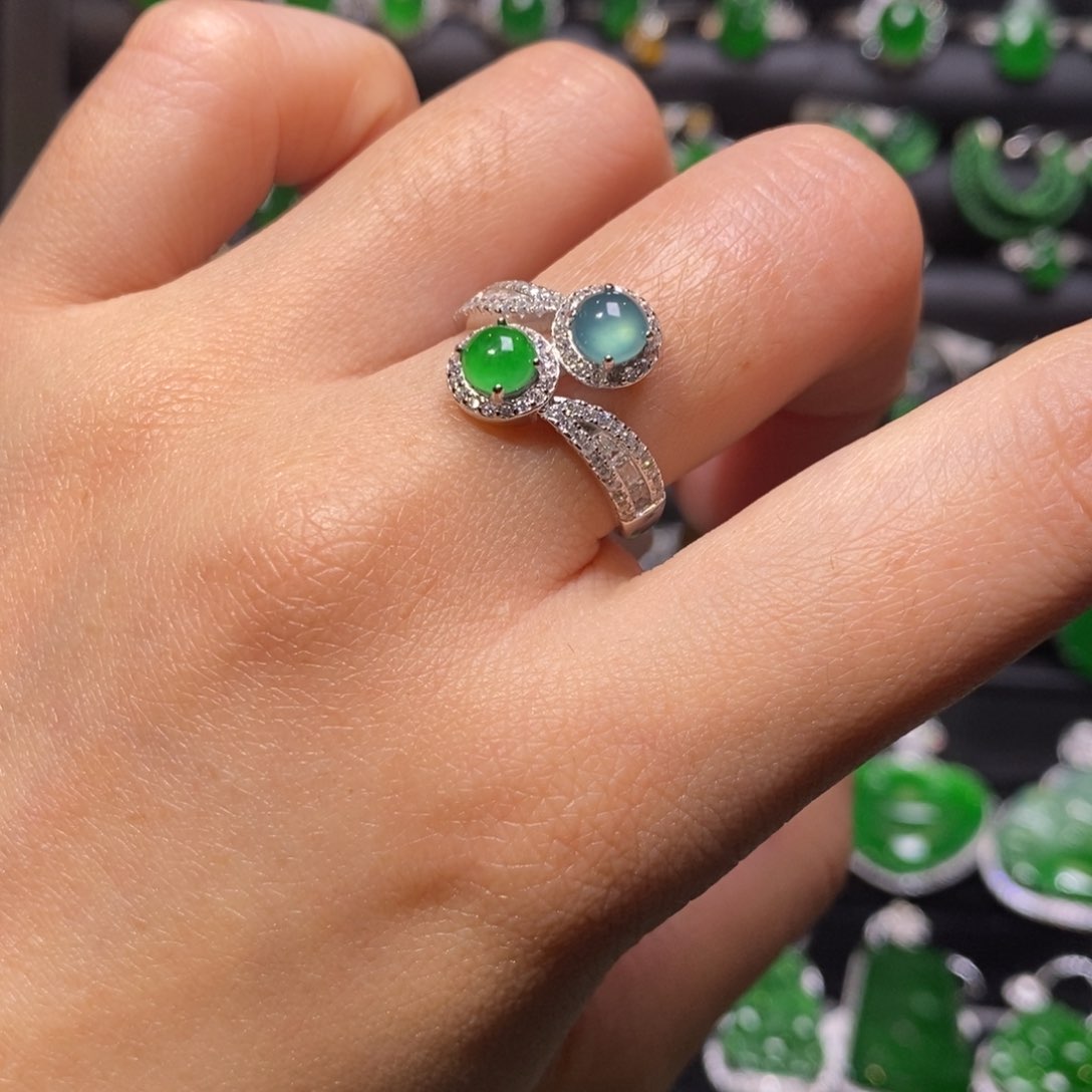 翡翠戒指银S925镶嵌燕*@蛋面戒指