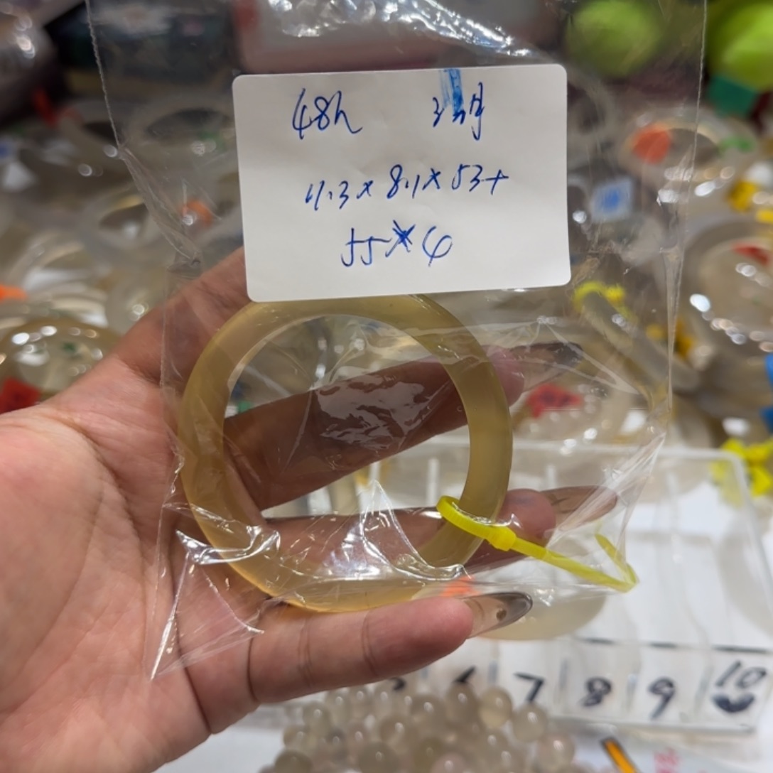 潮***️玛瑙/玉髓手镯未镶嵌