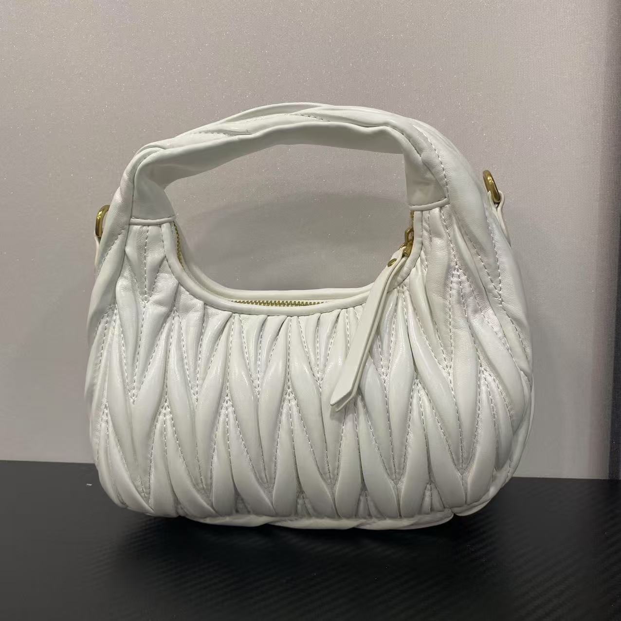 轻奢高定手工真皮包-UM69003-褶皱-缪-白