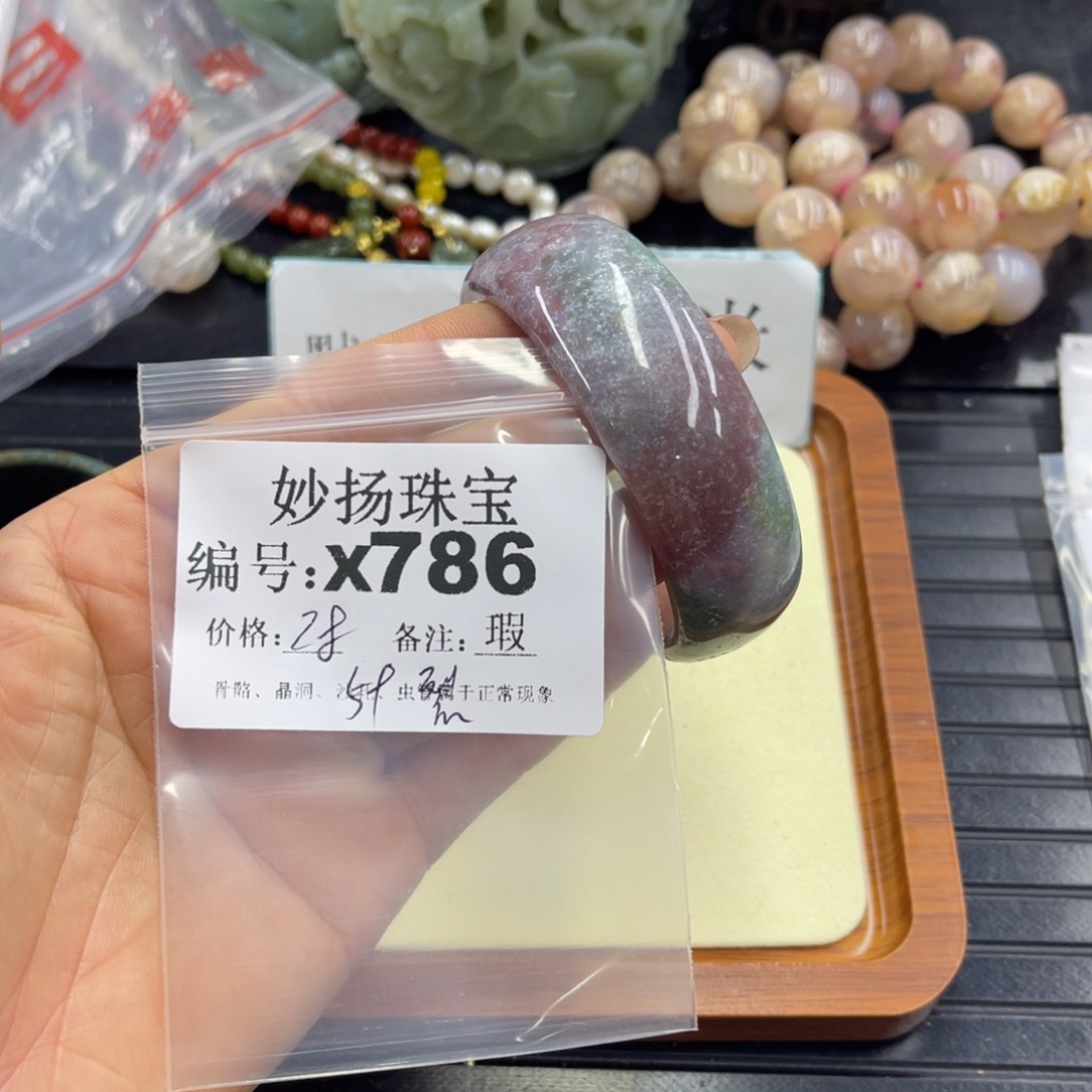 合金默认有裂石英质玉杨****益