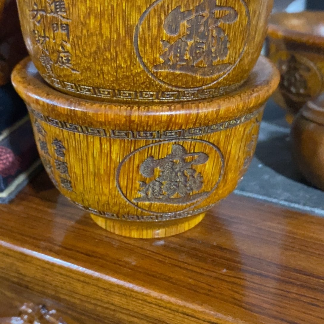 瓷片山*                      