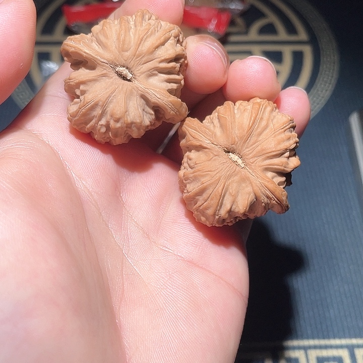 桃核吊坠@***飒39尺寸三角白