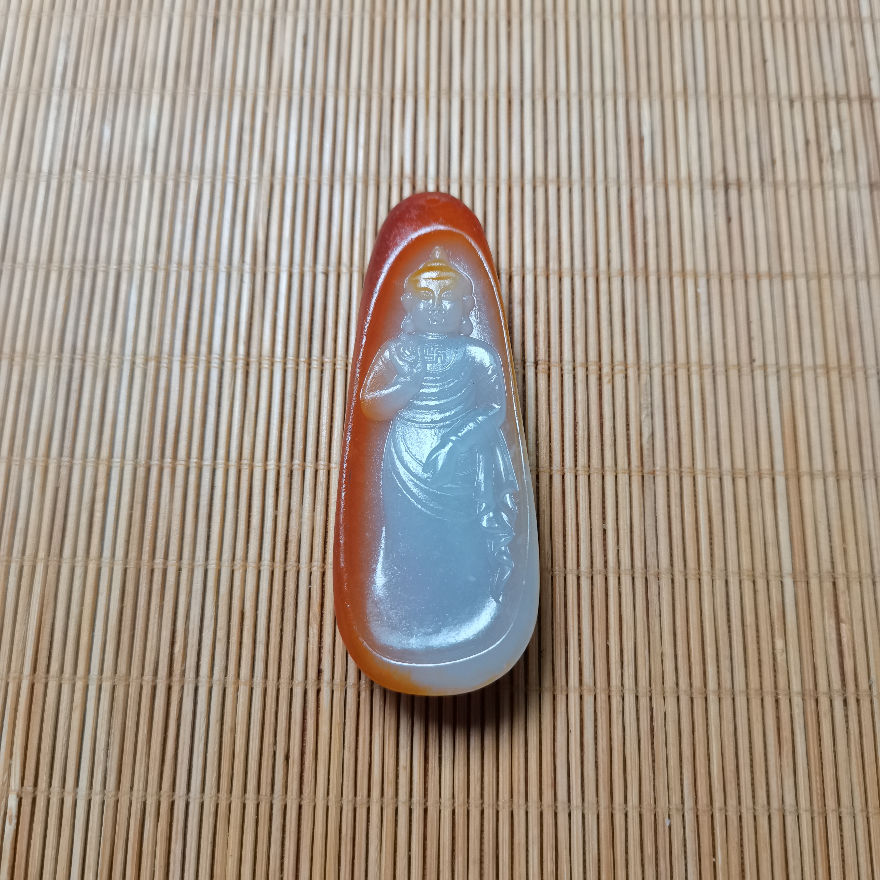 新疆和田玉大日如来39克