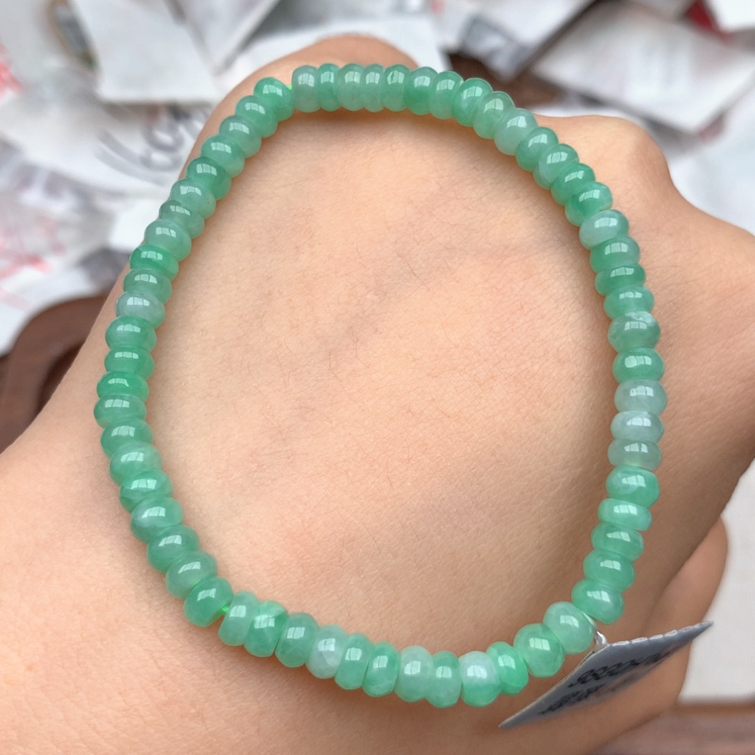 未镶嵌挂件翡翠…