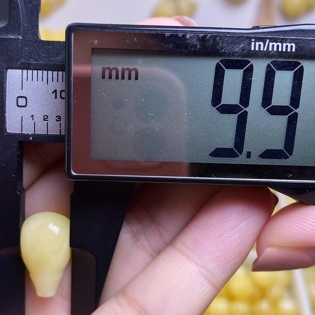 裸石琥珀未镶嵌蜜蜡三通