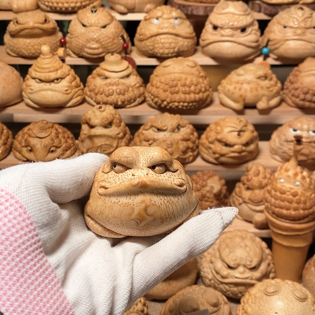 竹H***华竹根雕金蟾竹根雕