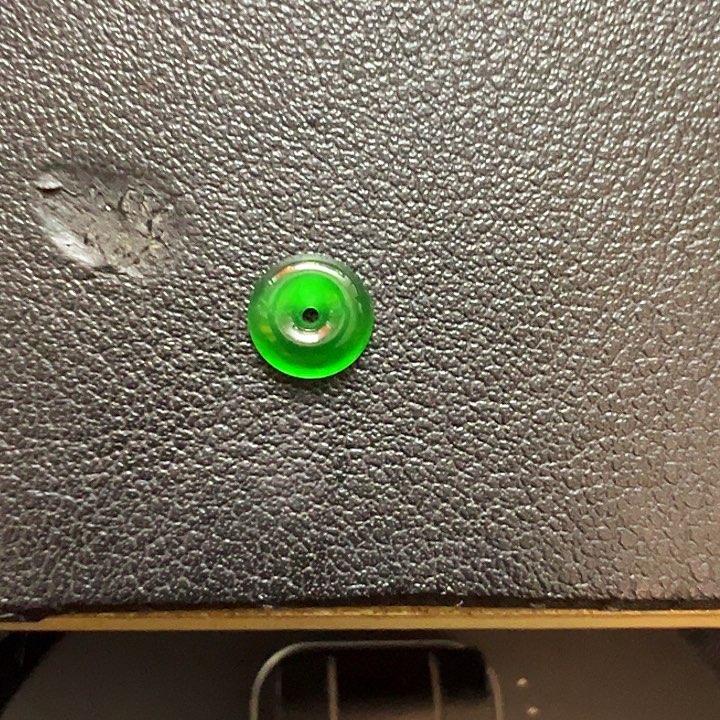 慧***语定制翡翠未镶嵌扣子