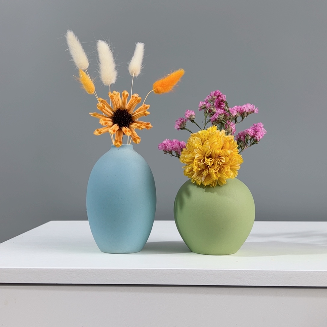 摆件陶瓷小花瓶摆件含花总高约20-30cm