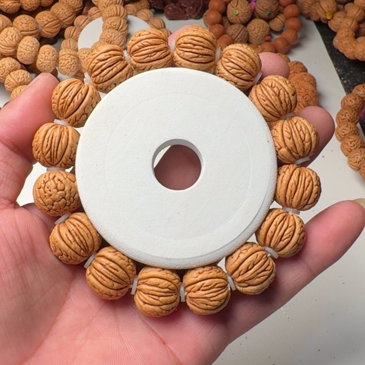 吊坠桃核铁扇公主桃核手串