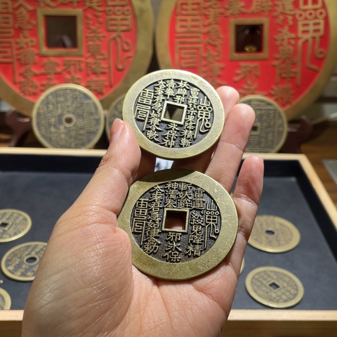 铜现代仿制工艺品