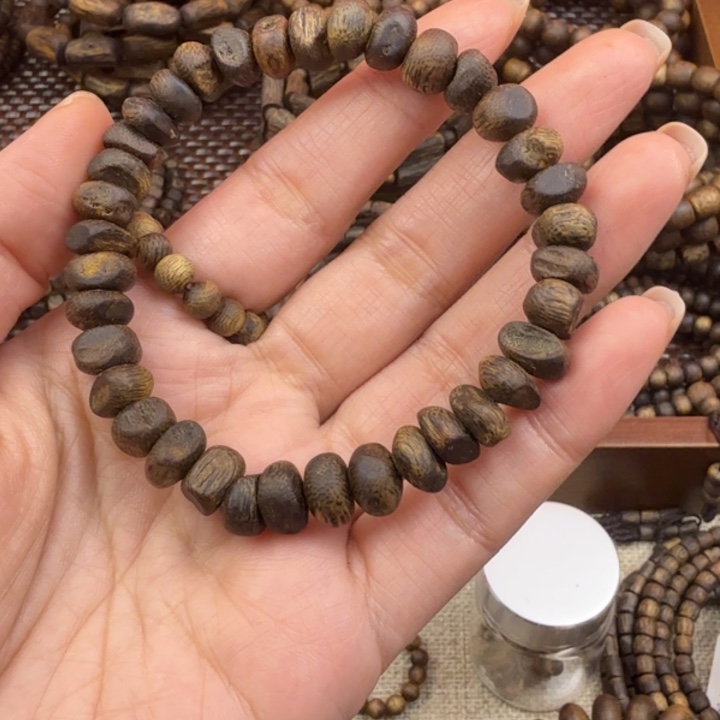 万***联沉香碎屑奇楠0.9沉水碎银子10.6克