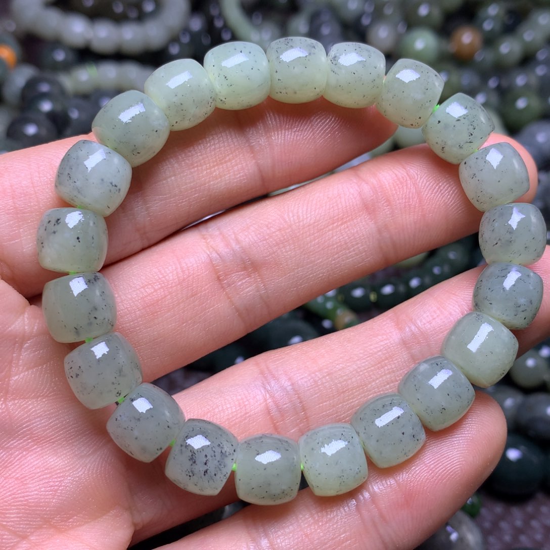 未镶嵌手串和田玉10