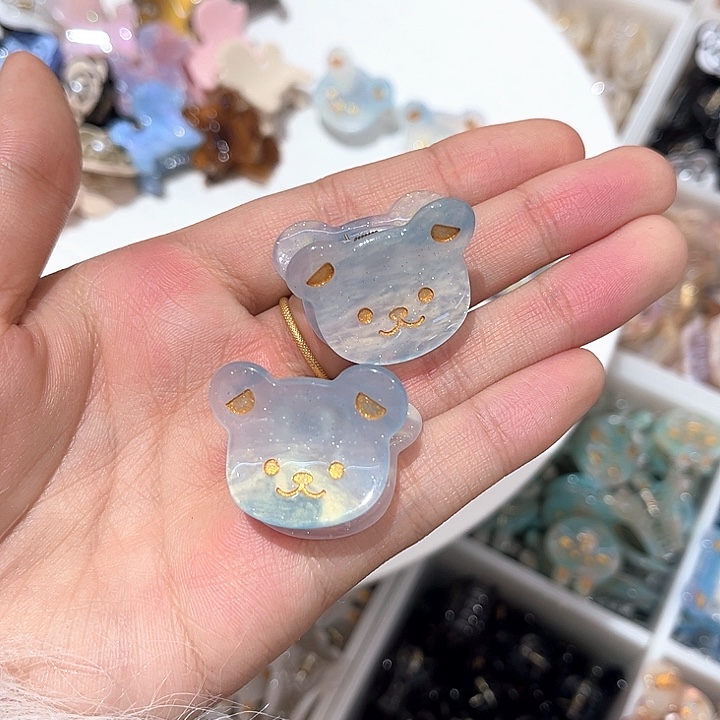 皮质铁合金蓝色小熊