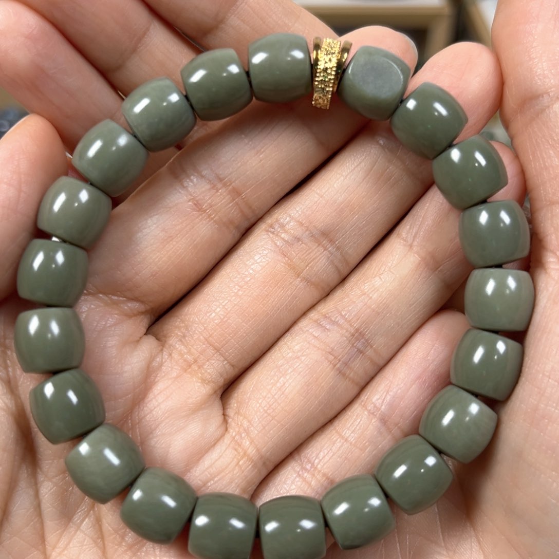 手链未镶嵌和田玉卡10直切