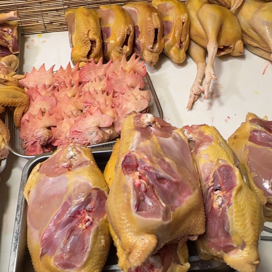 3食用农产品鸡肉架8.85斤