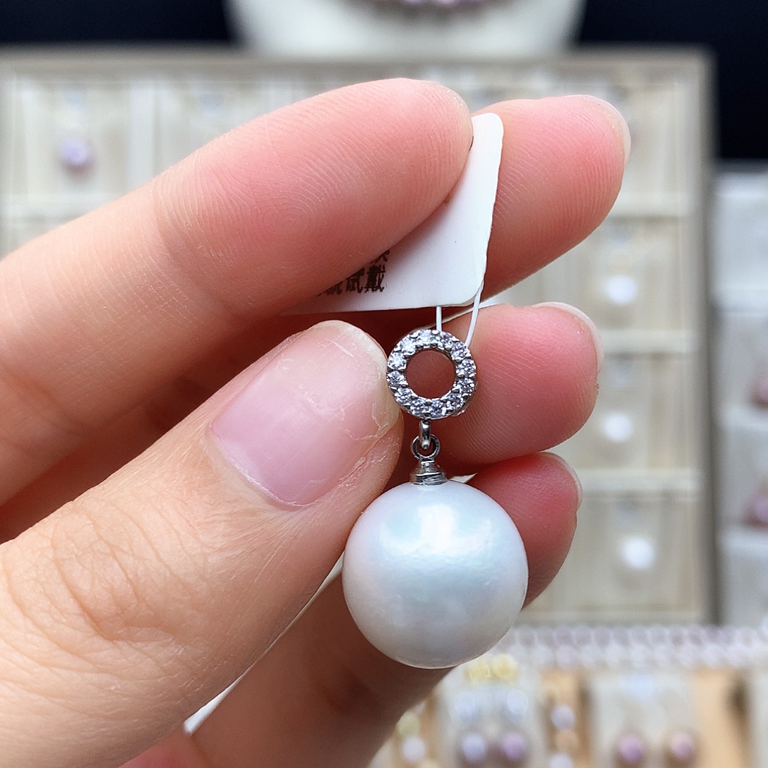 颈饰合金淡水珍珠