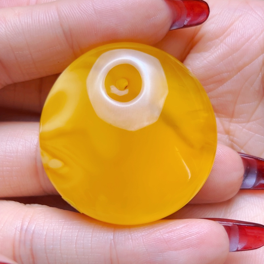 未镶嵌蜜蜡裸石41mm公主扣