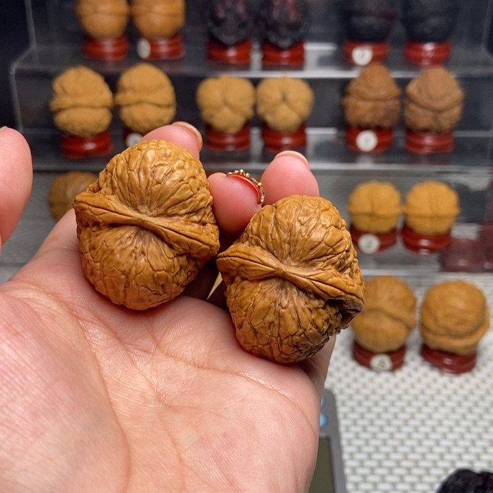 文玩核桃把件金锭子15