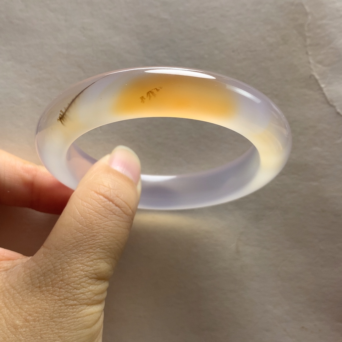 玛瑙/玉髓手镯未镶嵌53.8