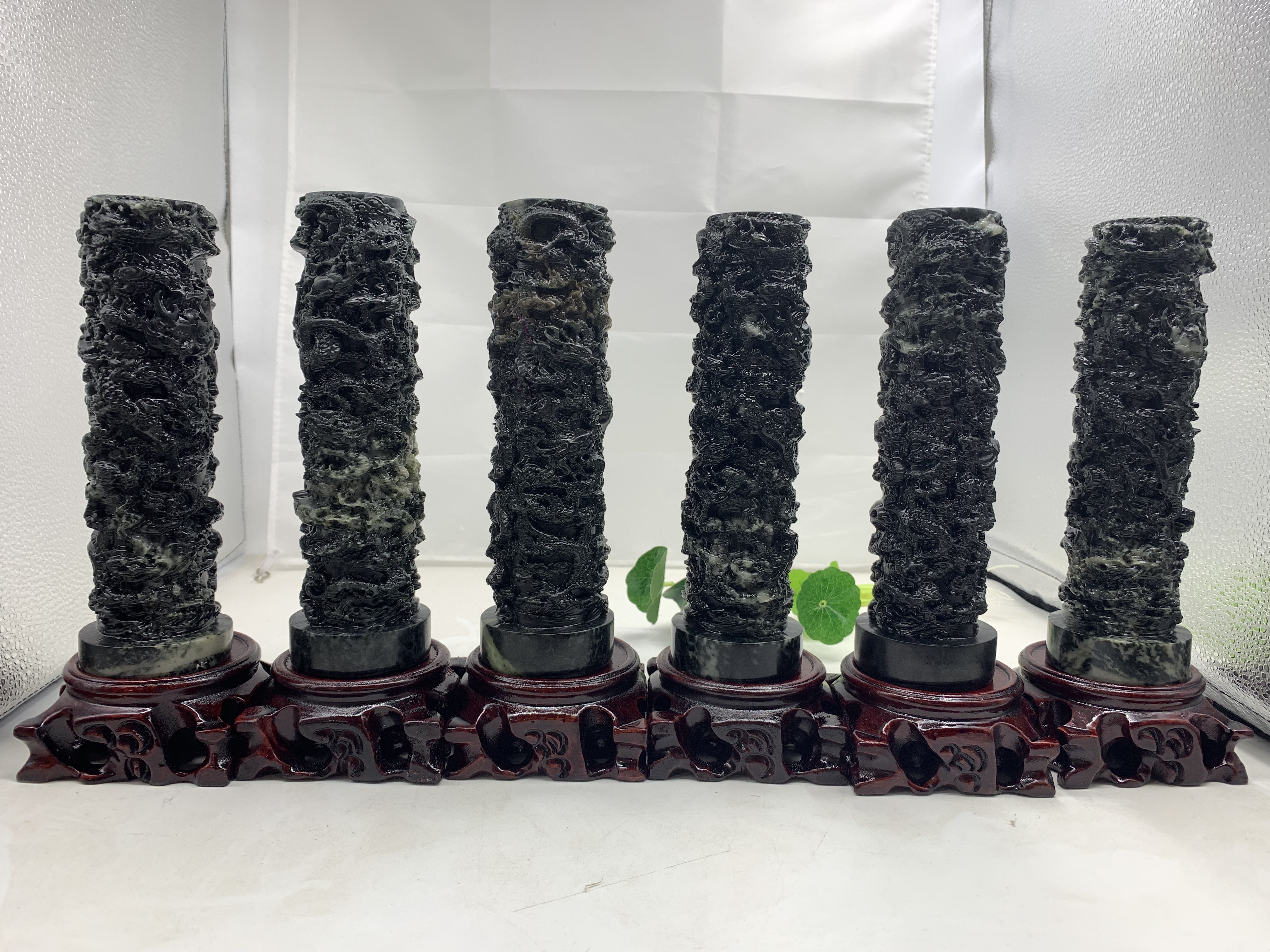 四大名玉 天然独山玉九龙护主摆件（多样性发货 拍一发一）