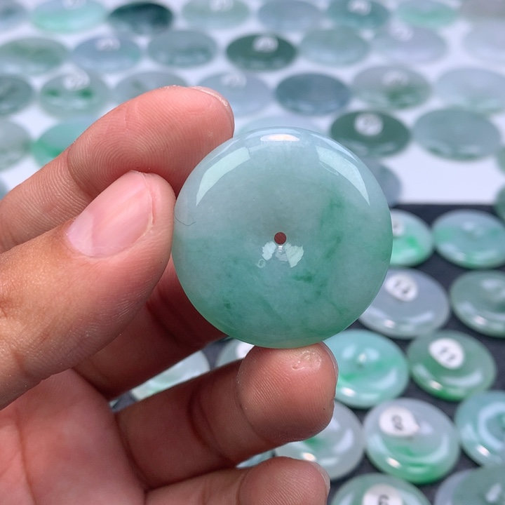 翡翠未镶嵌颈饰缅甸天然A货翡翠33.8-6.2