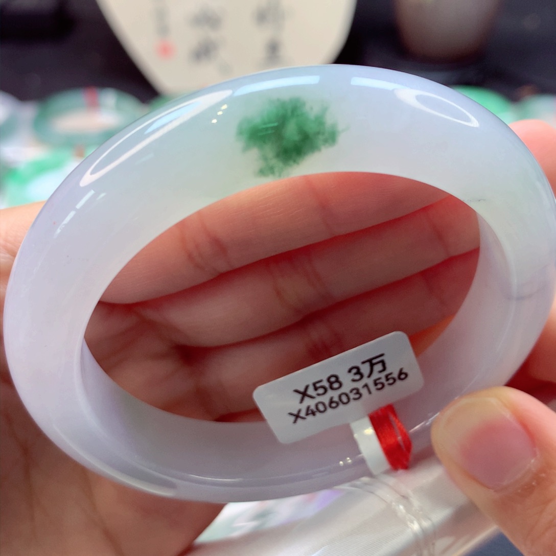 翡翠手镯未镶嵌9翡翠手镯99