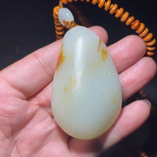 和田玉（糖玉）未镶嵌挂件