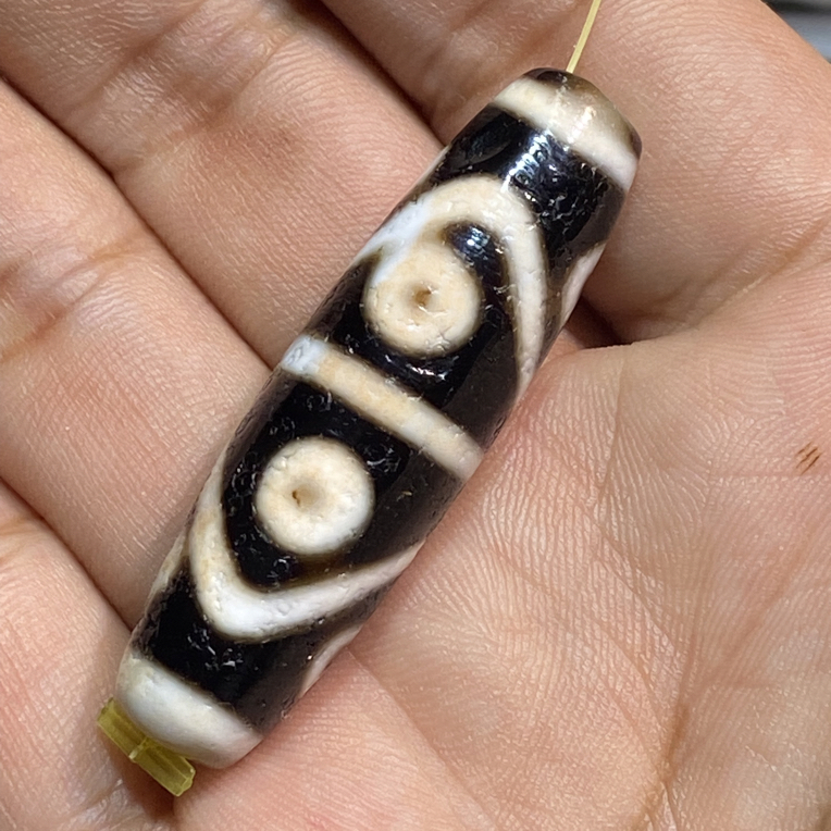 行运手工仿纯水纹八眼天珠