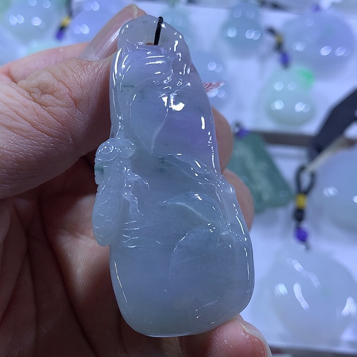 翡翠未镶嵌颈饰天然翡翠A货吊坠