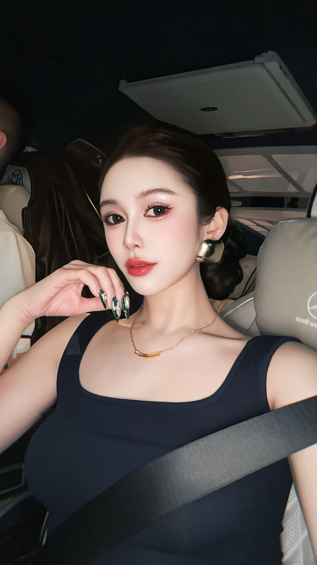 大气元（连衣裙）扭结辣妹连衣裙