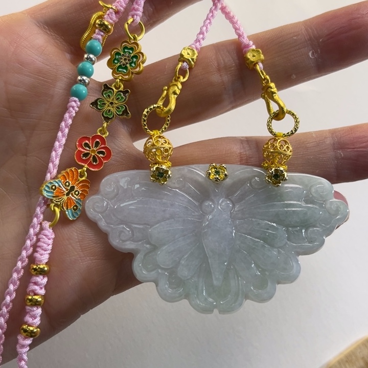 翡翠吊坠(赠链)未镶嵌代编织