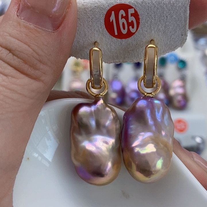 银S925镶嵌耳饰淡水珍珠