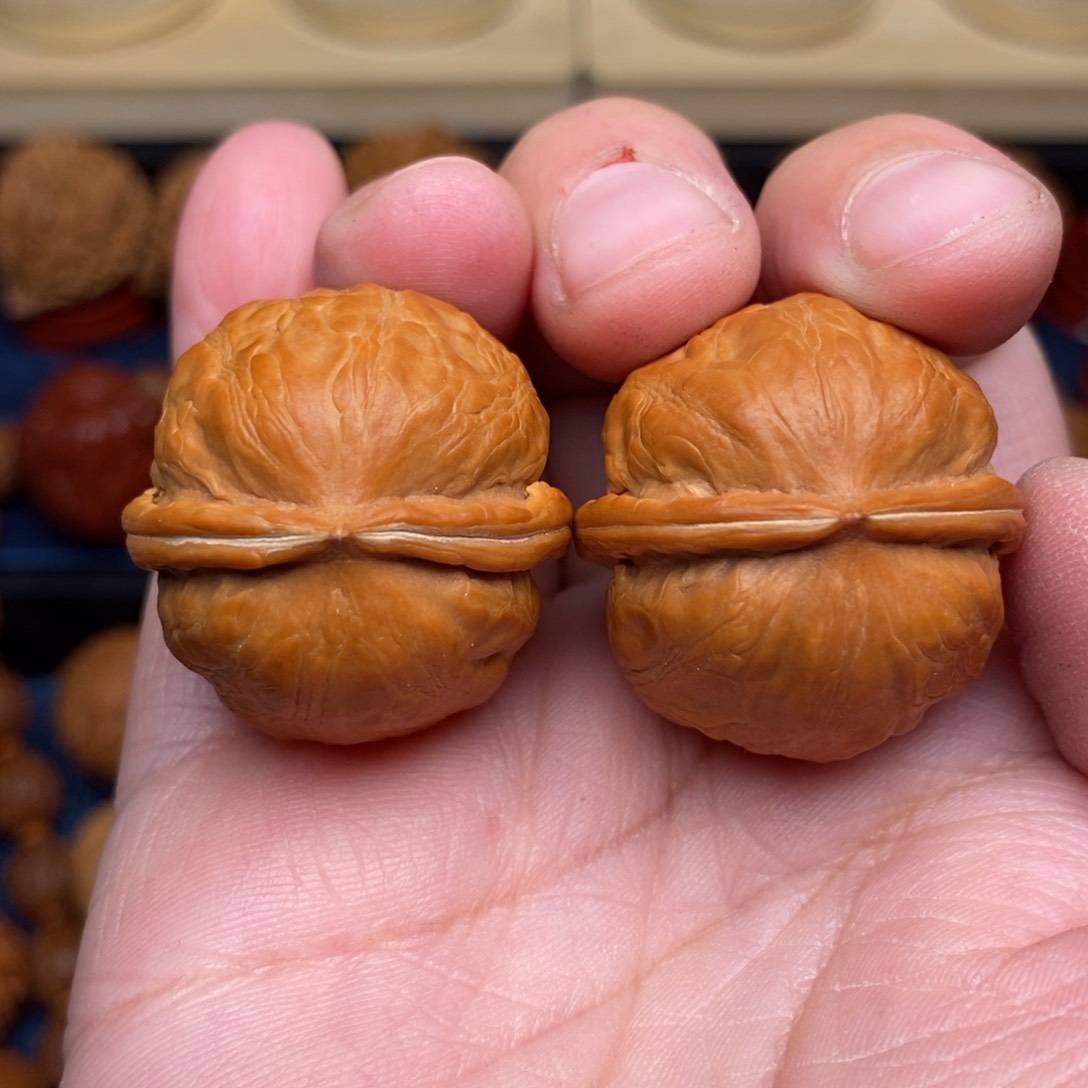 文玩核桃把件?**头手捻