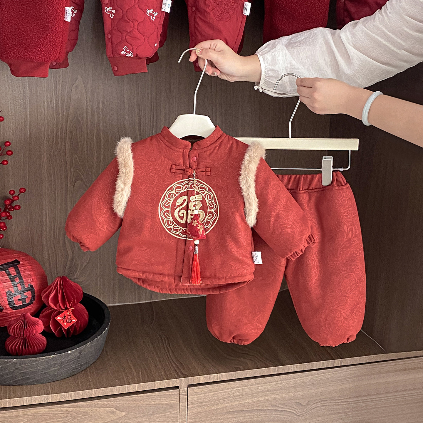 男童套装冬装宝宝中式福字外套百天抓周岁宴礼服婴幼儿分体两件套